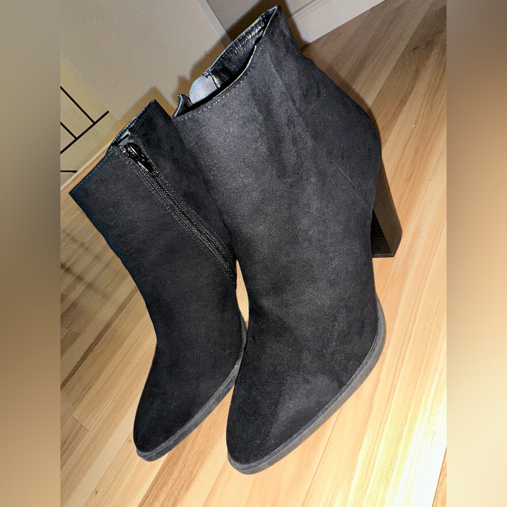Lulus booties